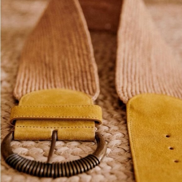 Sezane Carlie Belt Honey Wide Buckle Leather Antique Gold Size 80 cm 31.5 Inches - Picture 3 of 16